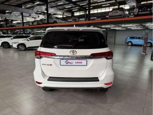 Toyota Fortuner 2.4GD-6 Raised Body automatic - Image 7