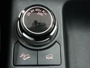 Mitsubishi Triton 2.4DI-D double cab 4x4 Athlete - Image 11