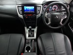 Mitsubishi Triton 2.4DI-D double cab 4x4 Athlete - Image 7