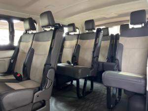 Toyota Quantum 2.8 LWB bus 11-seater GL - Image 9