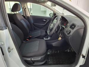 Volkswagen Polo Vivo hatch 1.6 Comfortline auto - Image 11