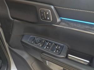 Ford Ranger 3.0TD V6 double cab Platinum 4WD - Image 9