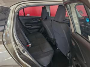 Suzuki Swift 1.2 GL+ manual - Image 9