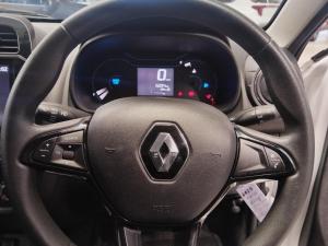 Renault Kwid 1.0 Techno manual - Image 11