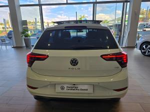 Volkswagen Polo hatch 1.0TSI Life auto - Image 5