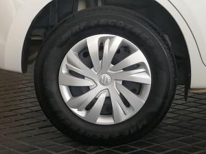 Suzuki Swift 1.2 GL - Image 17