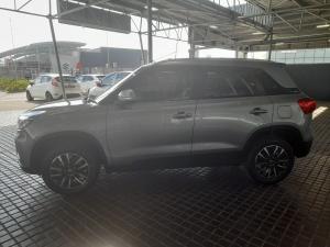 Suzuki Vitara Brezza 1.5 GLX auto - Image 4
