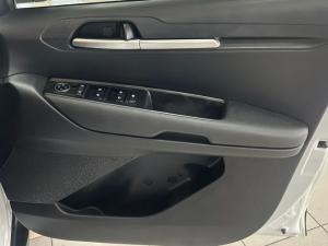 Kia Sonet 1.5 LX manual - Image 19