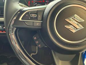 Suzuki Swift 1.2 GLX auto - Image 13