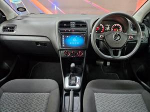 Volkswagen Polo Vivo hatch 1.6 Life - Image 12