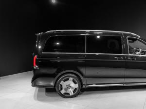 Mercedes-Benz V-Class V300d Exclusive - Image 18