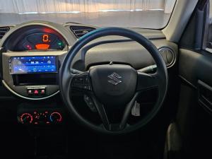 Suzuki S-Presso 1.0 GL auto - Image 15