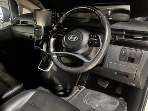 Hyundai Staria 2.2D Executive 9-seater - Image 6