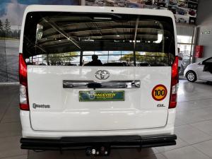 Toyota Quantum 2.8 LWB bus 11-seater GL - Image 4