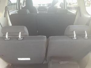 Renault Triber 1.0 Prestige - Image 13