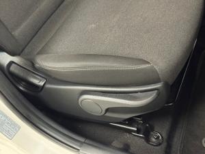 Kia Picanto 1.0 Street auto - Image 17