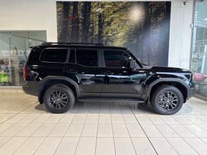 Toyota Land Cruiser Prado 2.8GD TX - Image 3
