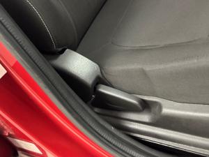 Renault Kwid 1.0 Evolution - Image 16