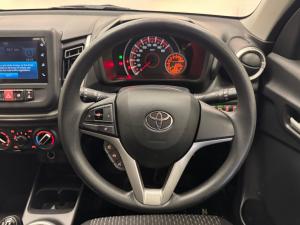 Toyota Vitz 1.0 XR manual - Image 8