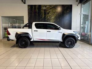 Toyota Hilux 2.8GD-6 double cab 4x4 GR-Sport - Image 3