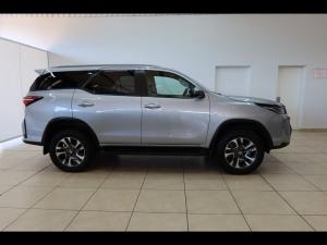 Toyota Fortuner 2.4GD-6 auto - Image 3
