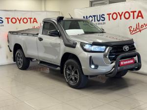 Toyota Hilux 2.4GD-6 single cab Raider manual - Image 1