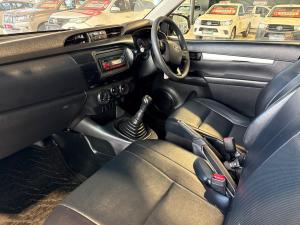Toyota Hilux 2.4GD single cab S - Image 7