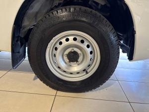 Toyota Hilux 2.4GD single cab S - Image 12