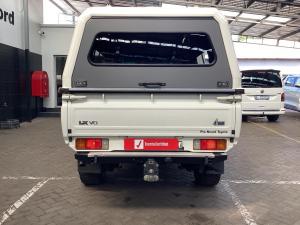 Toyota Land Cruiser 79 4.5D-4D LX V8 single cab - Image 5