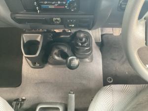 Toyota Land Cruiser 79 4.5D-4D LX V8 single cab - Image 10