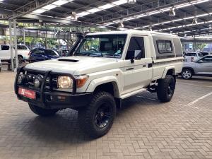 Toyota Land Cruiser 79 4.5D-4D LX V8 single cab - Image 18