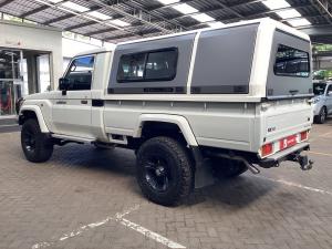 Toyota Land Cruiser 79 4.5D-4D LX V8 single cab - Image 19
