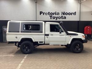 Toyota Land Cruiser 79 4.5D-4D LX V8 single cab - Image 3