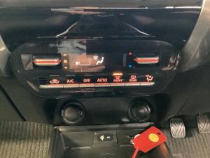 Toyota Starlet Cross 1.5 XR manual - Image 15