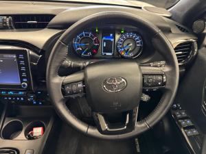Toyota Hilux 2.8GD-6 48V double cab 4x4 Legend RS - Image 8