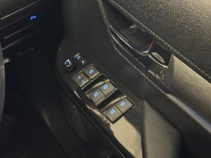 Toyota Hilux 2.8GD-6 48V double cab 4x4 Legend RS - Image 20