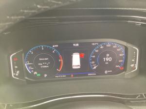 Volkswagen Caravelle 2.0BiTDI Highline 4Motion - Image 11