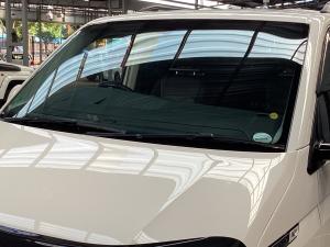 Volkswagen Caravelle 2.0BiTDI Highline 4Motion - Image 14