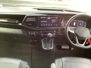 Volkswagen Caravelle 2.0BiTDI Highline 4Motion - Image 15