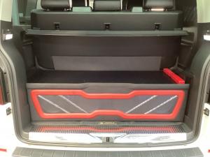 Volkswagen Caravelle 2.0BiTDI Highline 4Motion - Image 19