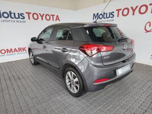 Hyundai i20 1.4 Fluid - Image 8