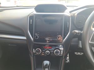 Subaru XV 2.0i S ES - Image 13