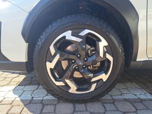 Subaru XV 2.0i S ES - Image 20