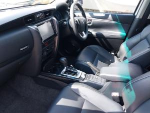 Toyota Fortuner 2.4GD-6 auto - Image 7