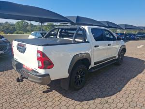 Toyota Hilux 2.8GD-6 double cab 4x4 Legend auto - Image 2