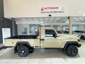 Toyota Land Cruiser 79 2.8 GD-6S/C - Image 3