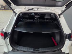 Toyota Corolla Cross 1.8 XR - Image 12