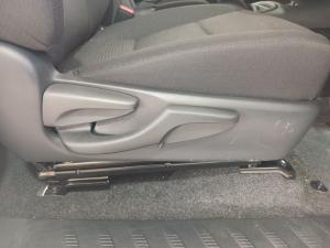 Toyota Hilux 2.4 GD-6 Raider 4X4S/C - Image 20