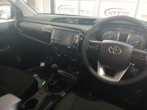 Toyota Hilux 2.4 GD-6 Raider 4X4S/C - Image 6