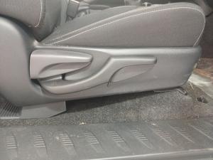 Toyota Hilux 2.4 GD-6 RB RaiderE/CAB - Image 21